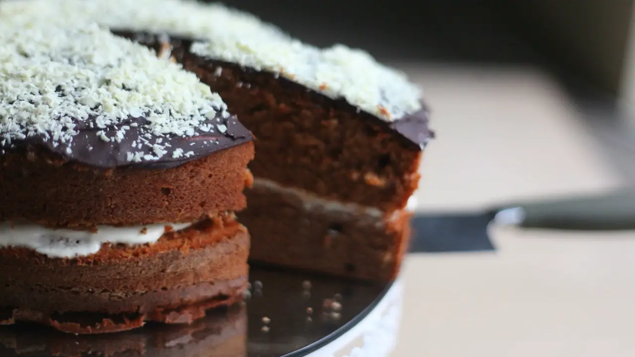 Chocolate Chili Cake