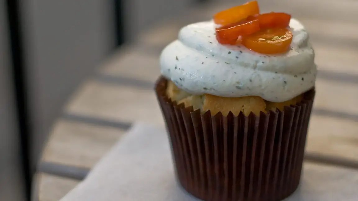 11 Craziest Cupcake Flavors From Around the World • Pop Listicle