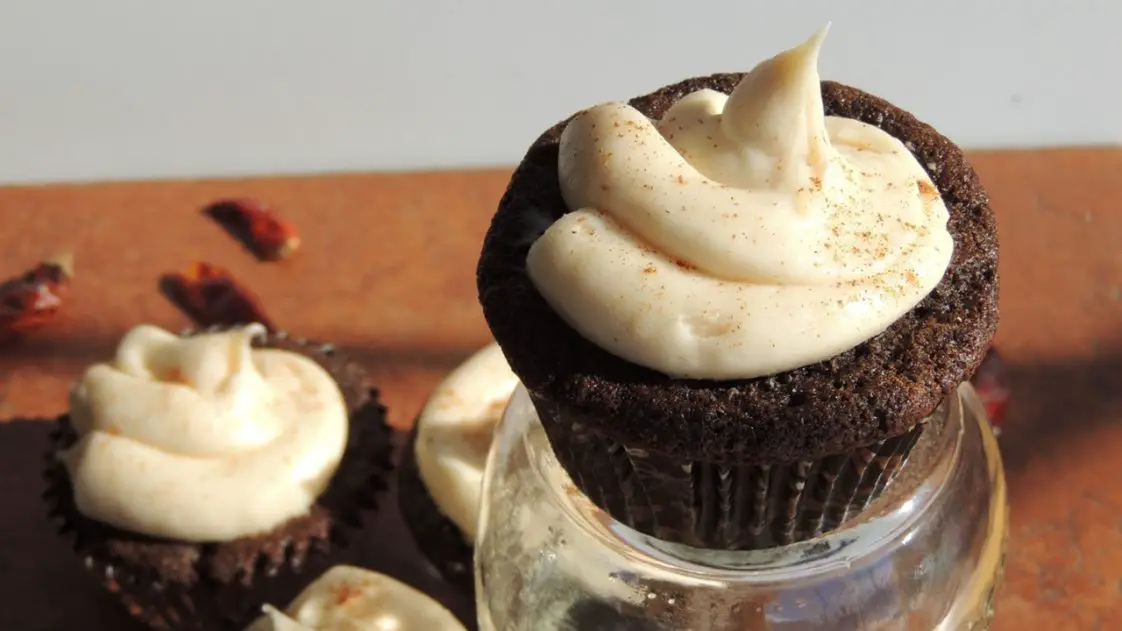 11 Craziest Cupcake Flavors From Around the World Pop Listicle