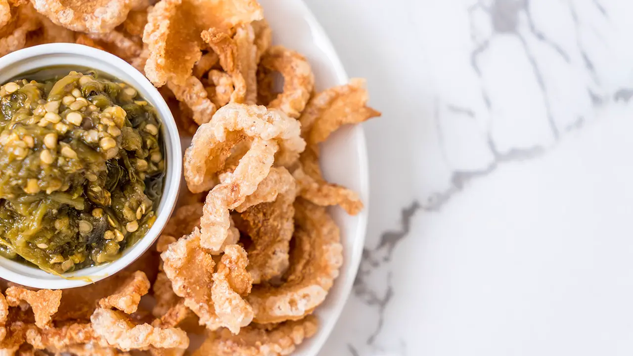 foods high in glycine pork skins