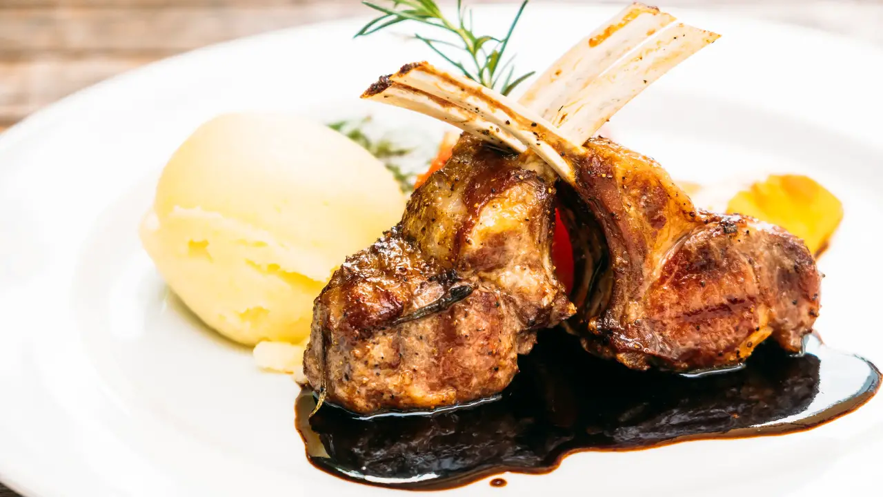 Grilled lamb chop